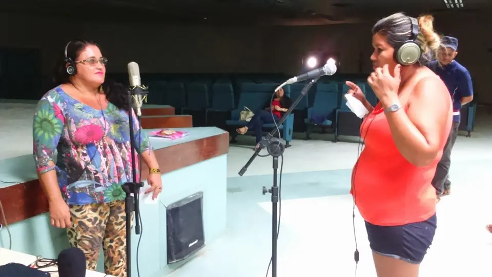 Cantores durante gravação do álbum Nheengatu (Canções na Língua Geral Amazônica), no auditório da Ufopa (unidade Tapajós), em Santarém, em 01/2016. Foto de Elene Gomes.