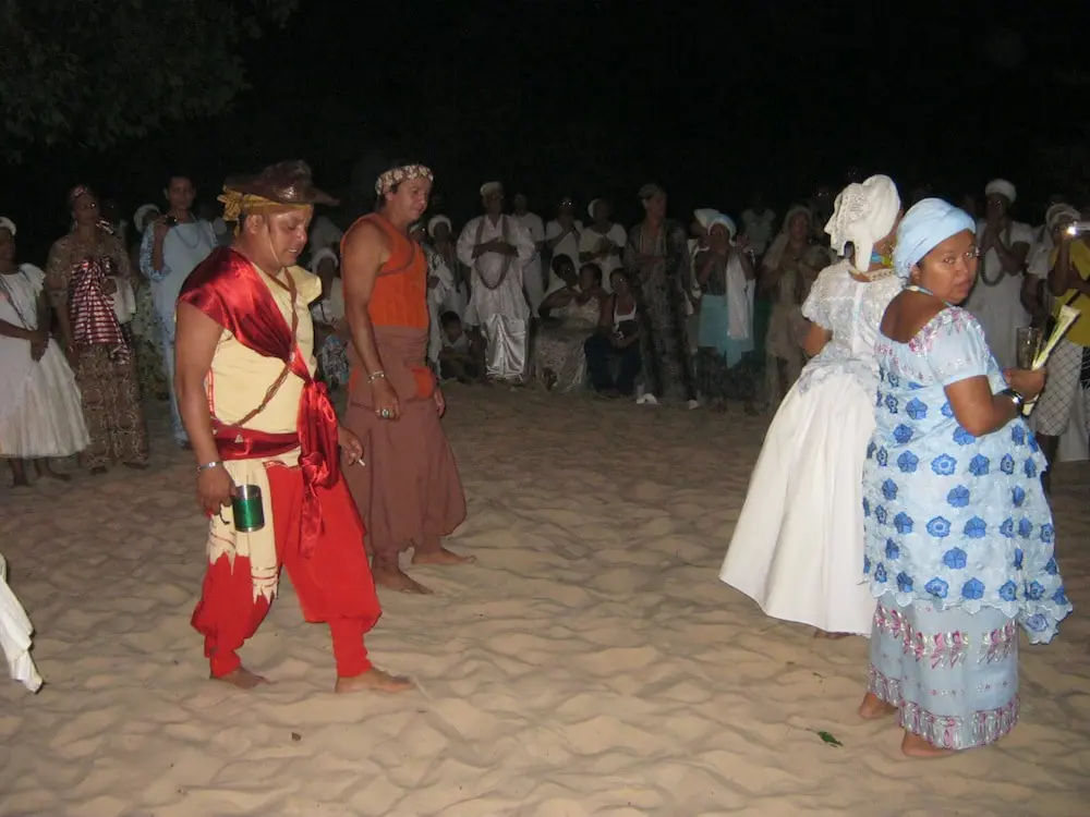Cena de festa em homenagem à cabocla Mariana, na praia de ponta de pedras, em Santarém, Pará, em 2012