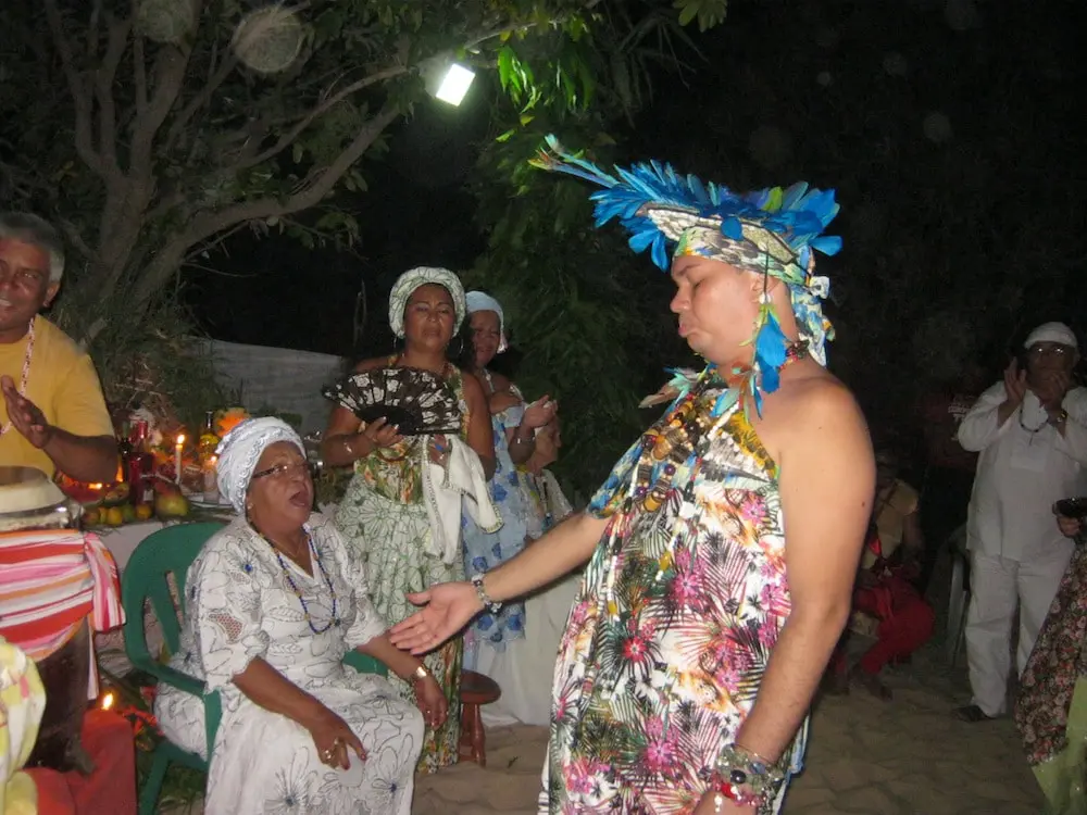 Cena de festa em homenagem à cabocla Mariana, na praia de ponta de pedras, em Santarém, Pará, em 2012