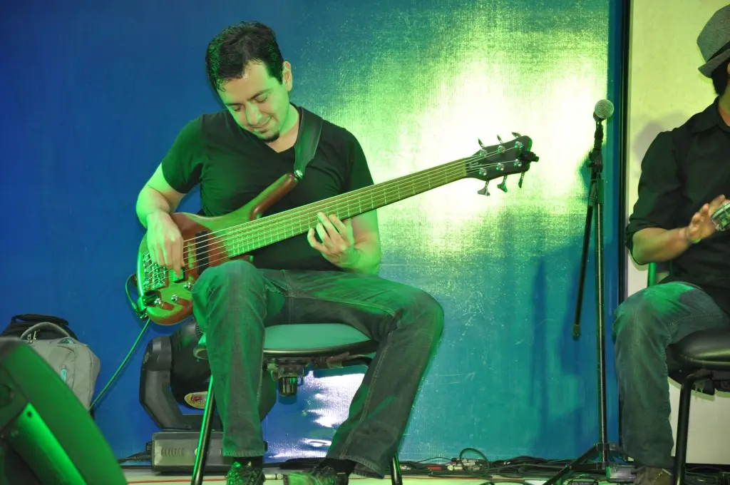 Flávio Lira no "Wirapu'ru - Encontro Internacional de Música na Amazônia", promovido pela Ufopa em 2015.